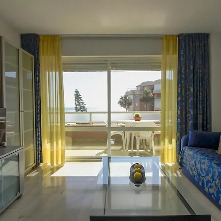 Gold Mencia Apartment *