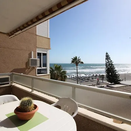 Gold Mencia Apartment *