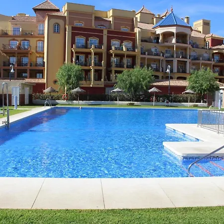 Gold Mencia Apartment